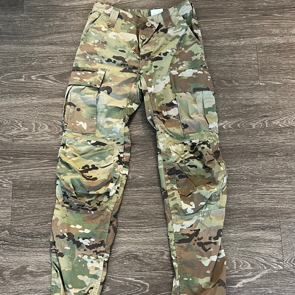Army IHWCU trousers; Small-Regular. OCP.